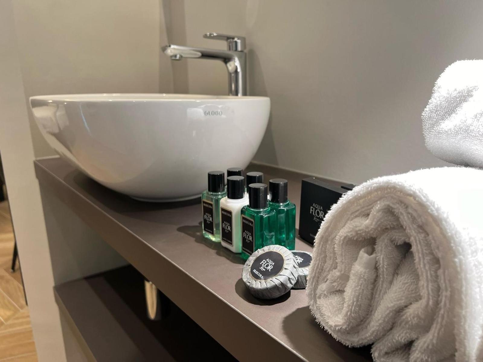 Hotel Rossovino Milano Eksteriør billede