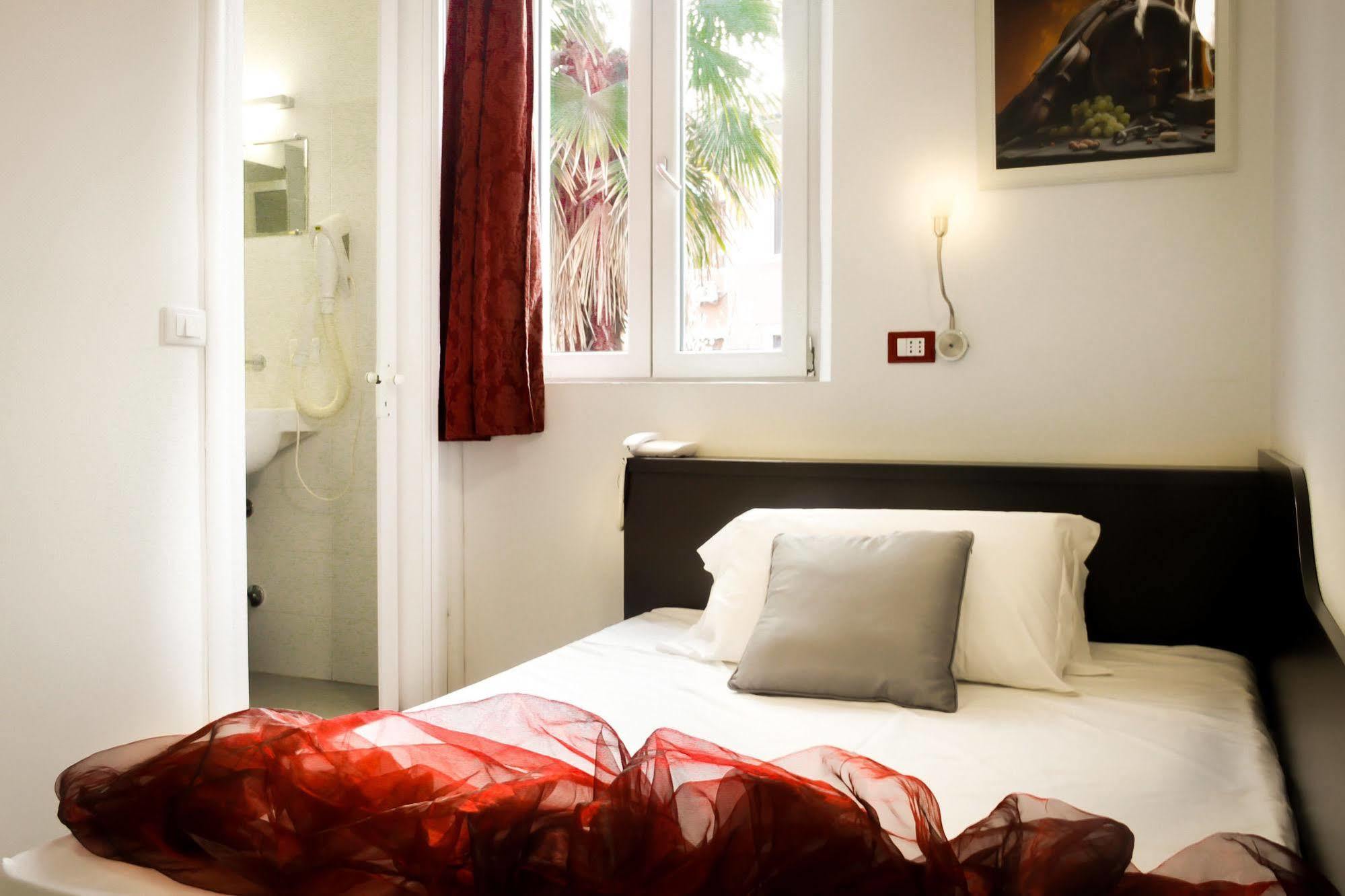 Hotel Rossovino Milano Eksteriør billede