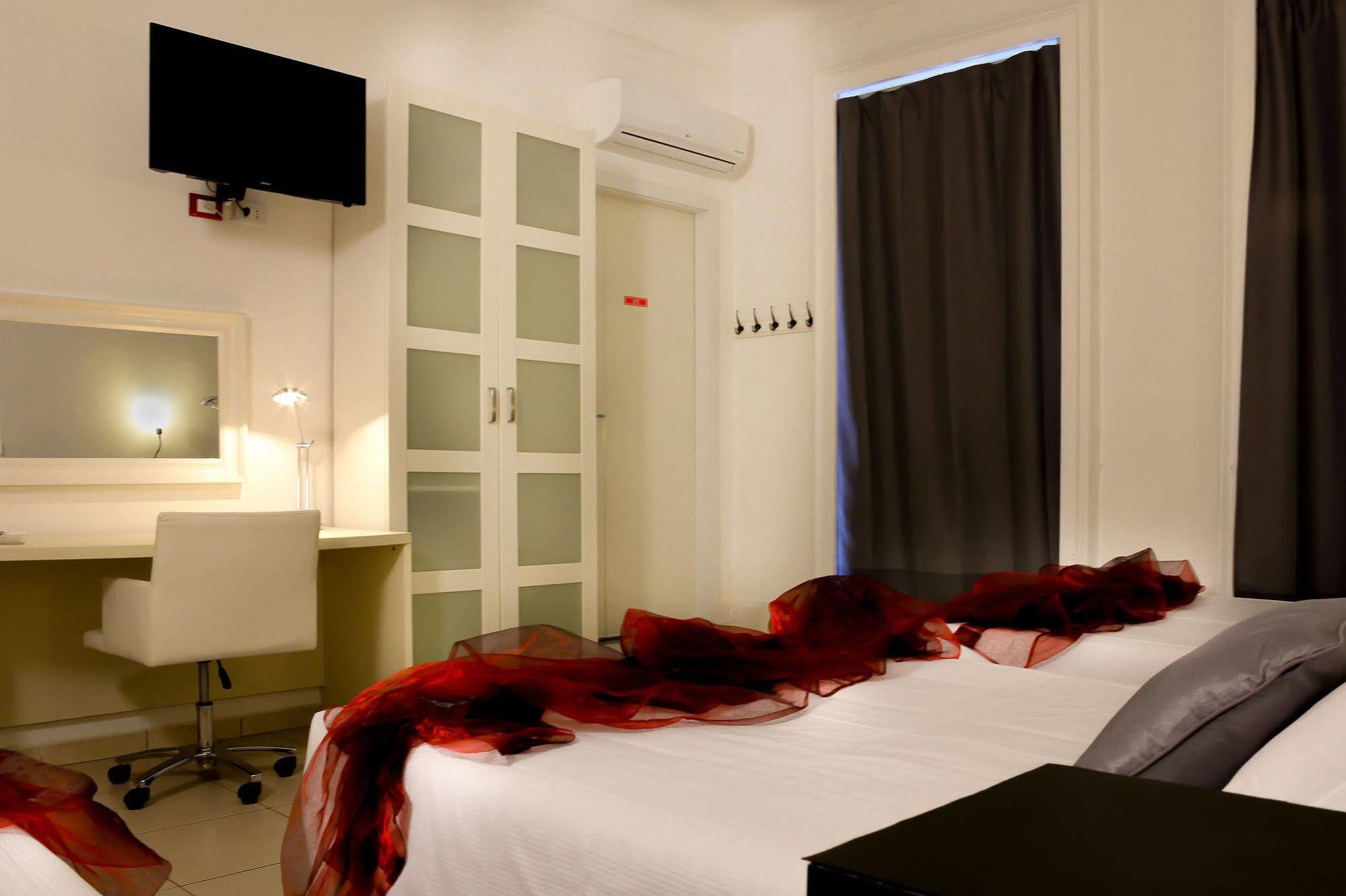 Hotel Rossovino Milano Eksteriør billede